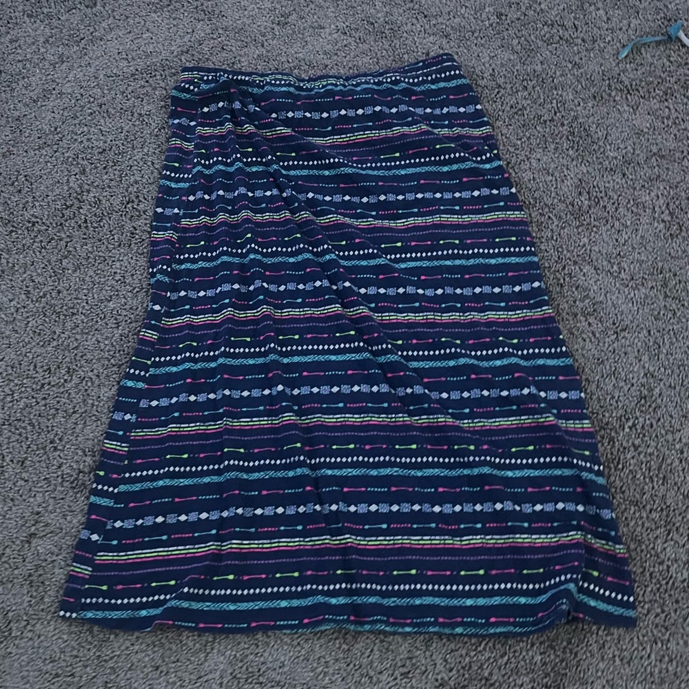 cute and color skirt